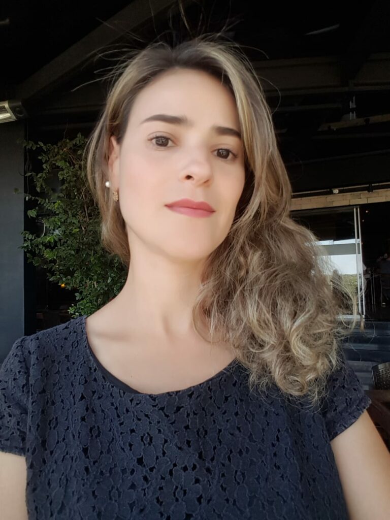 Vanessa Vaz de Melo engenharia e implantação